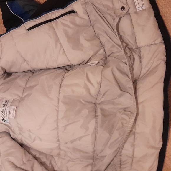Boys Columbia Snow Puffer Jacket Size 10/12 - Picture 7 of 8